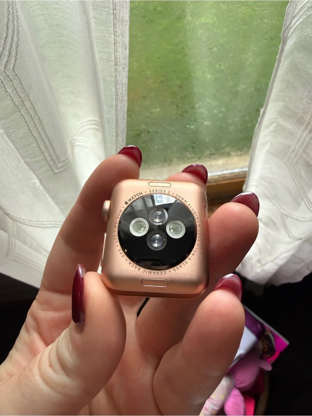Apple Watch Series 3 Rose Gold 38mm- Pink Silicone Band